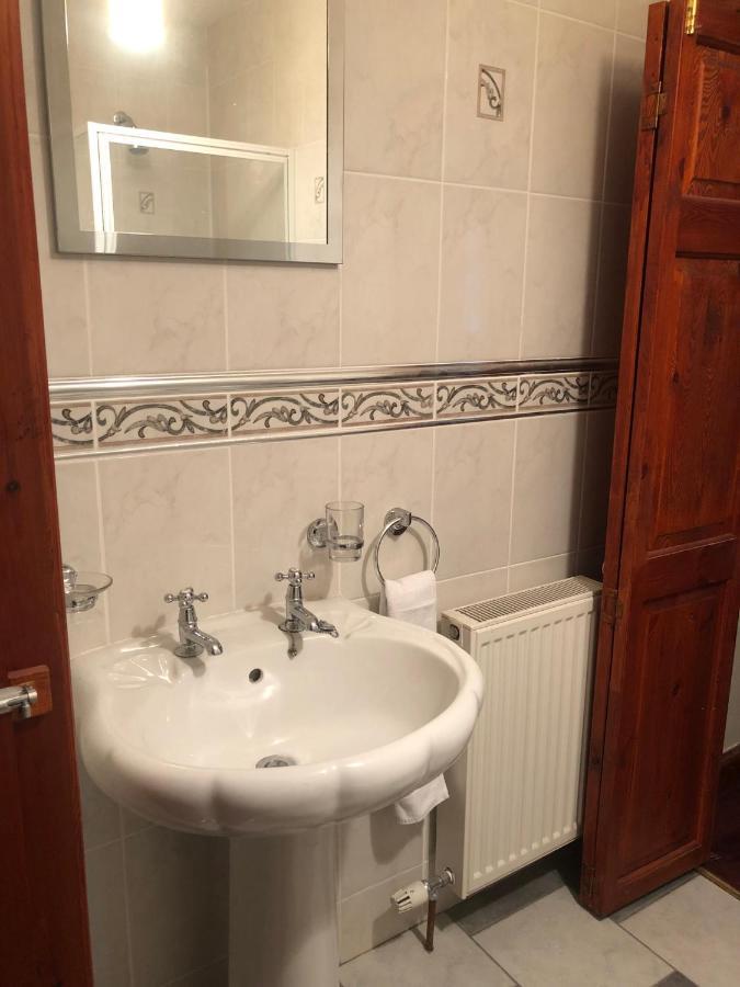 Executive Serviced Apartments 1 Forfar Zewnętrze zdjęcie